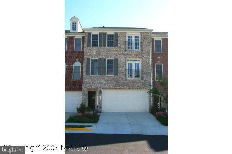 Lorton, VA 22079,9434 LAKELAND FELLS LN