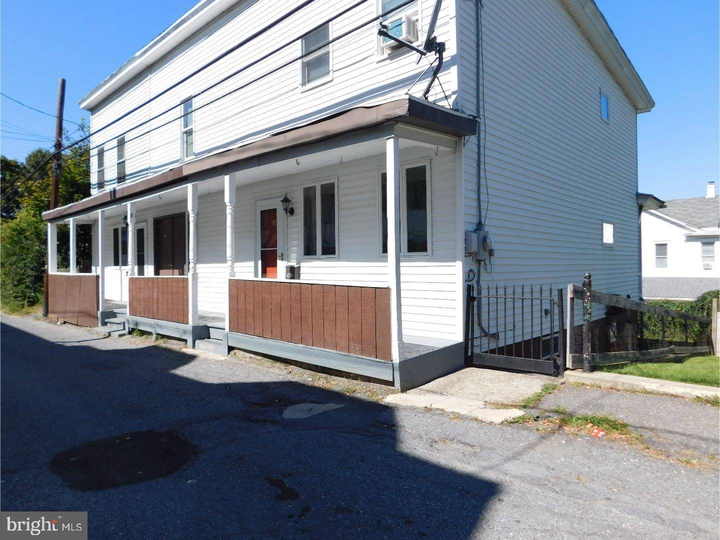 Lansford, PA 18232,41 E WATER ST