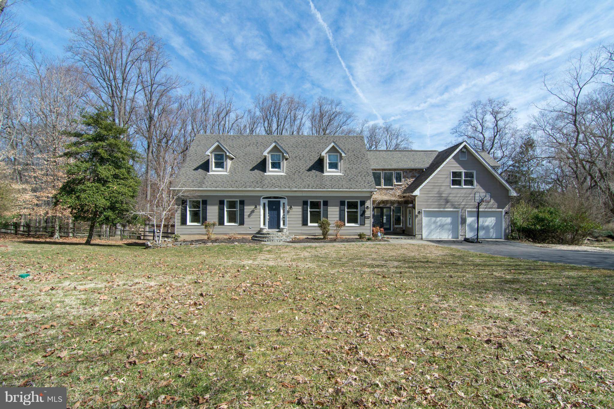 Gambrills, MD 21054,803 HEDGE HOPPER LN