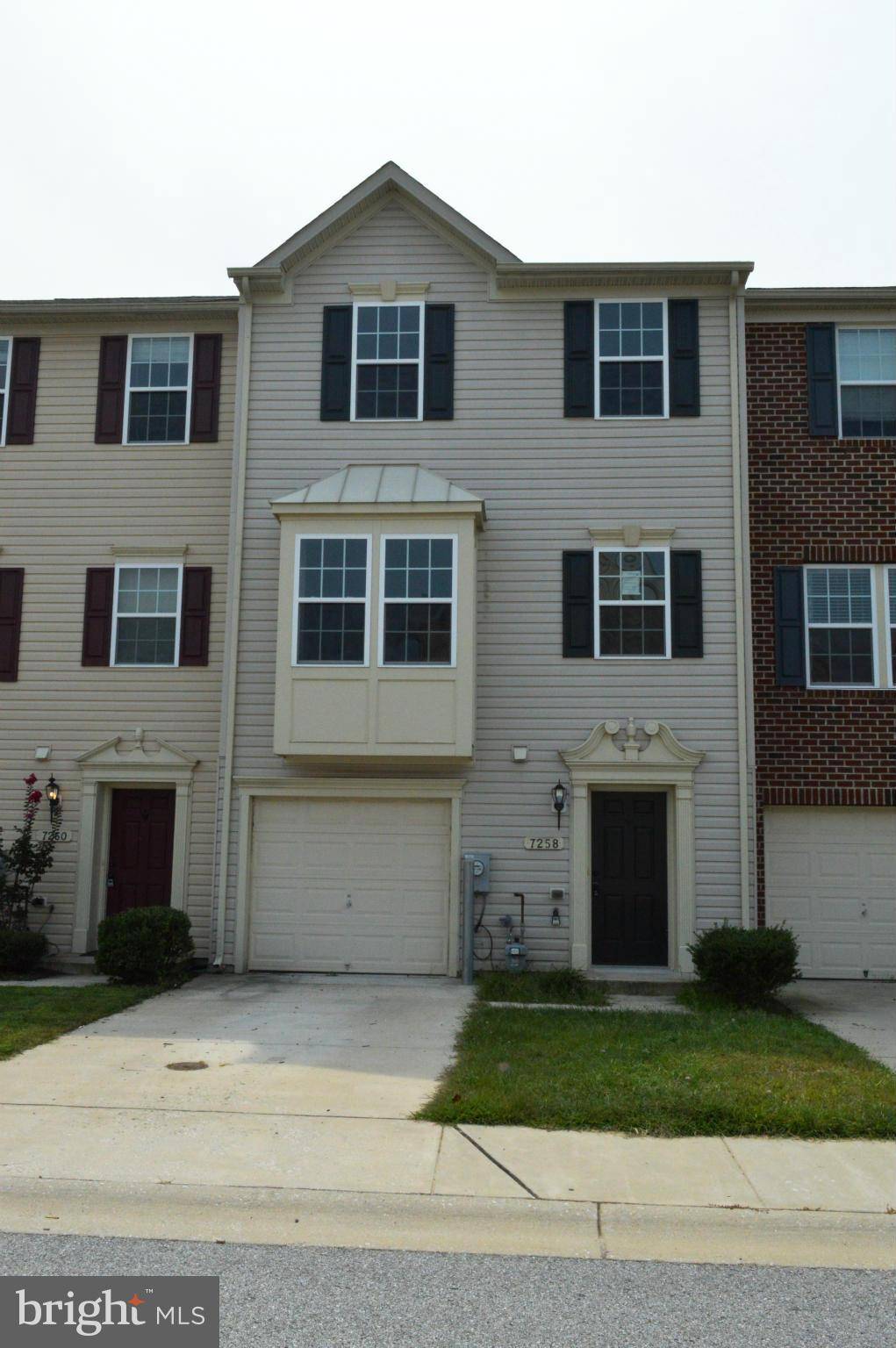 Glen Burnie, MD 21060,7258 MOCKINGBIRD CIR