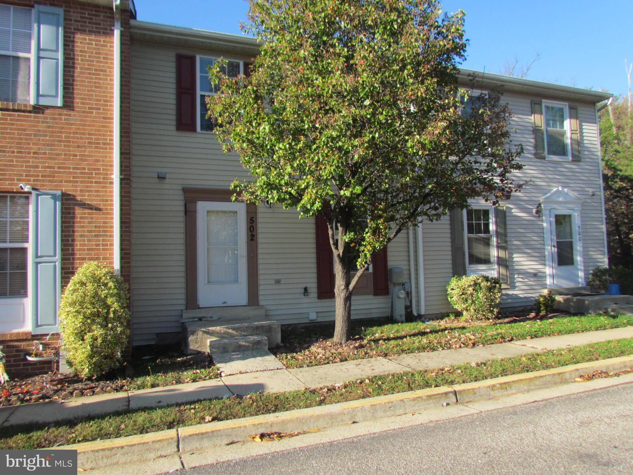 Odenton, MD 21113,502 DOMAIN CT