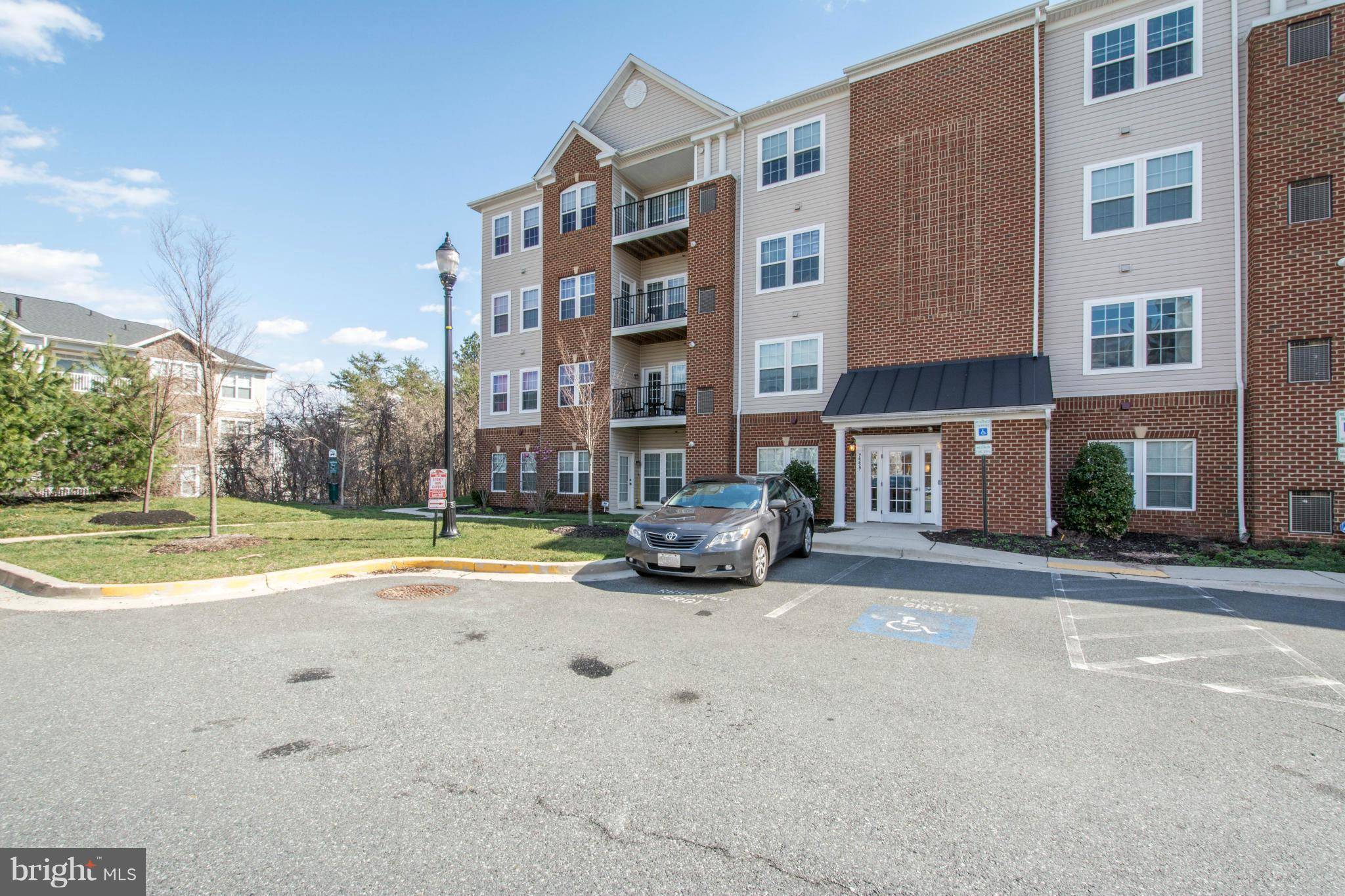 Hanover, MD 21076,7559 STONEY RUN DR #302