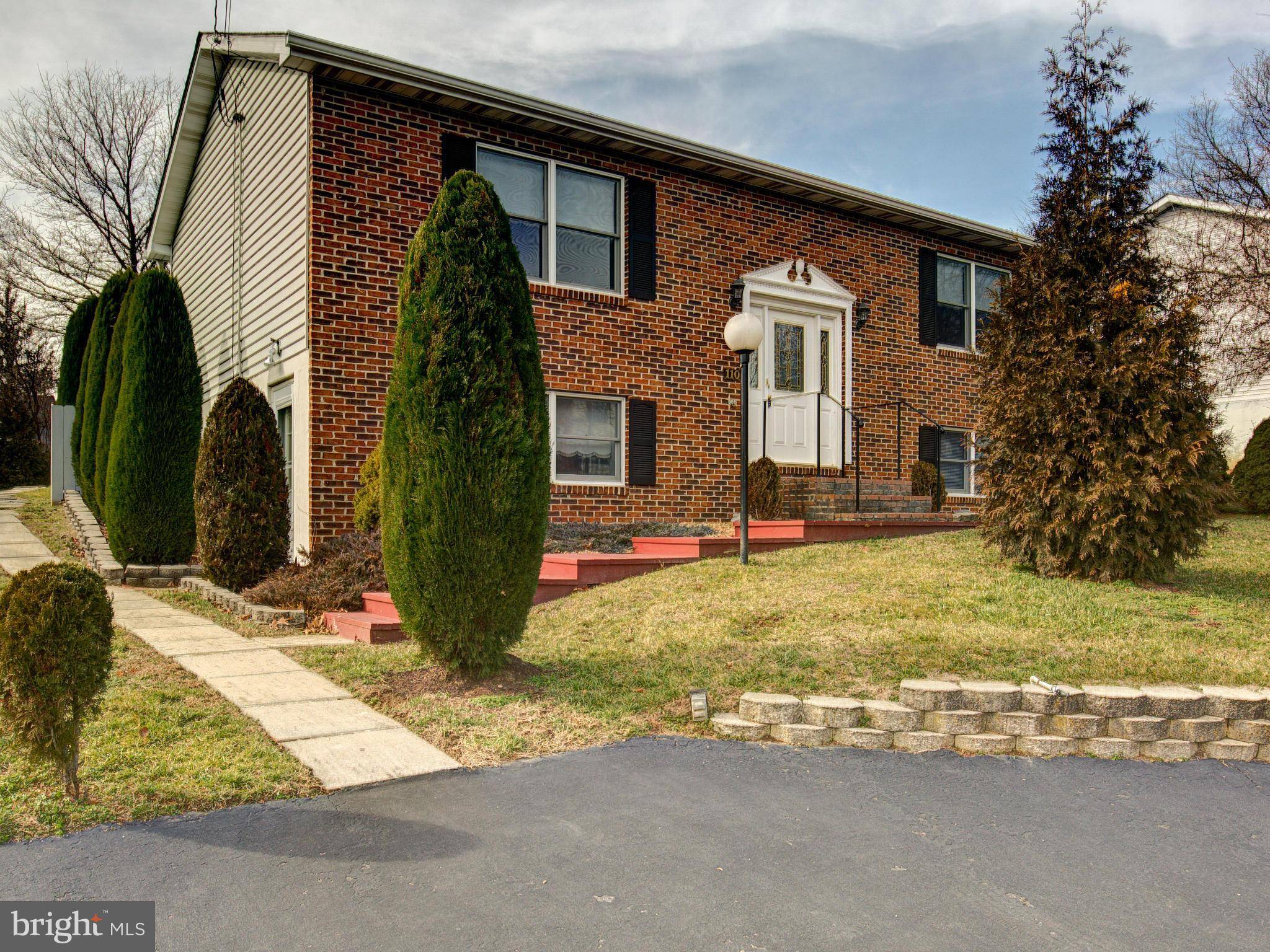 Winchester, VA 22602,110 CLOVERDALE CT