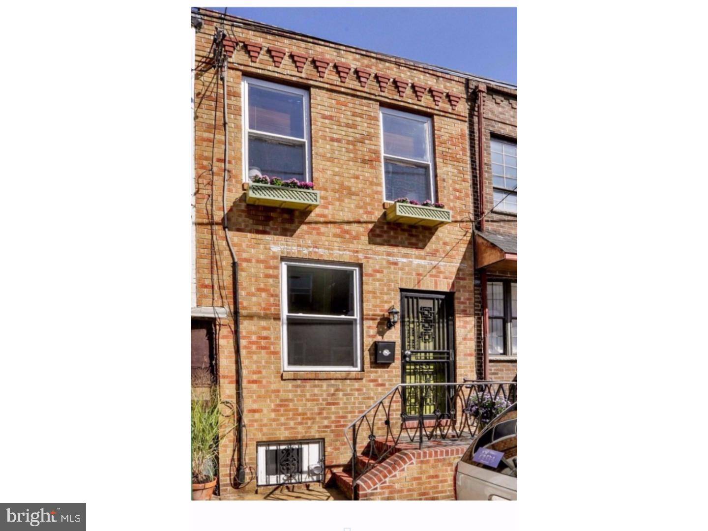 Philadelphia, PA 19147,839 EARP ST