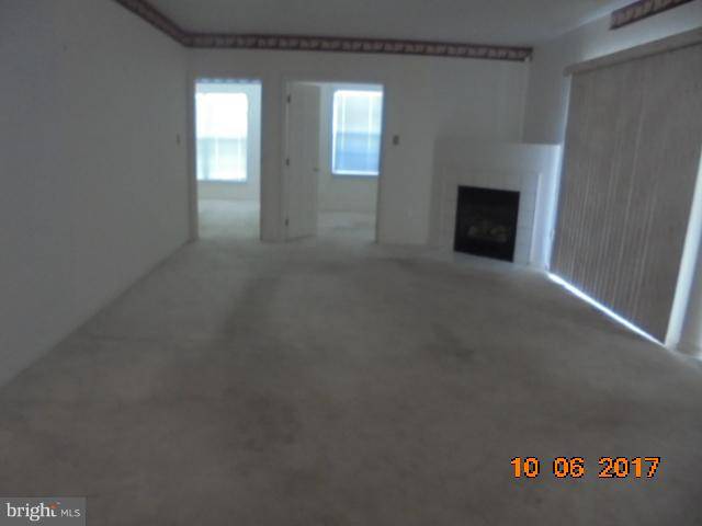 Owings Mills, MD 21117,5003 HOLLINGTON DR #105