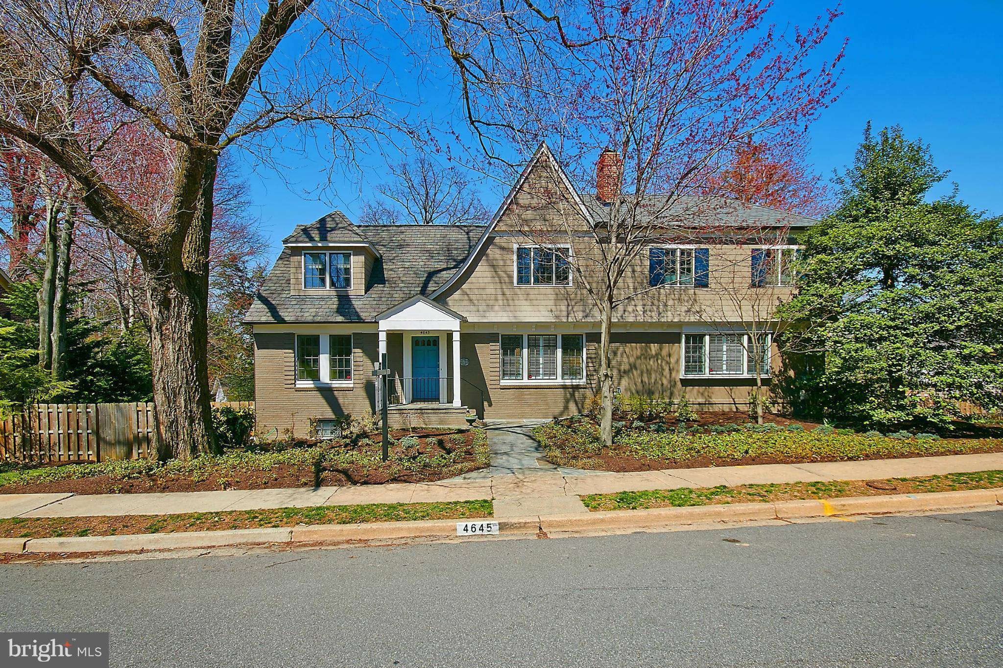 Arlington, VA 22207,4645 DITTMAR RD