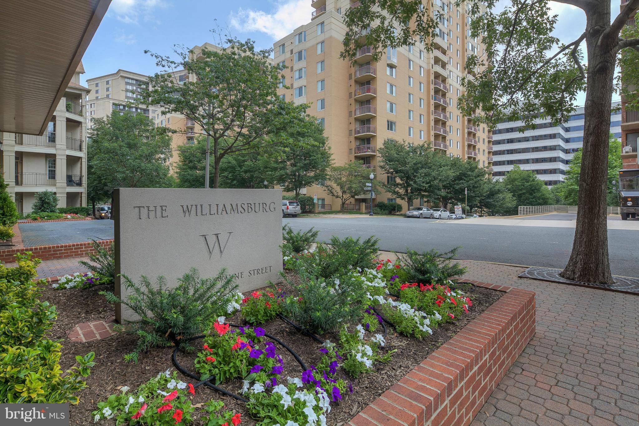 Arlington, VA 22201,1276 N WAYNE ST #830