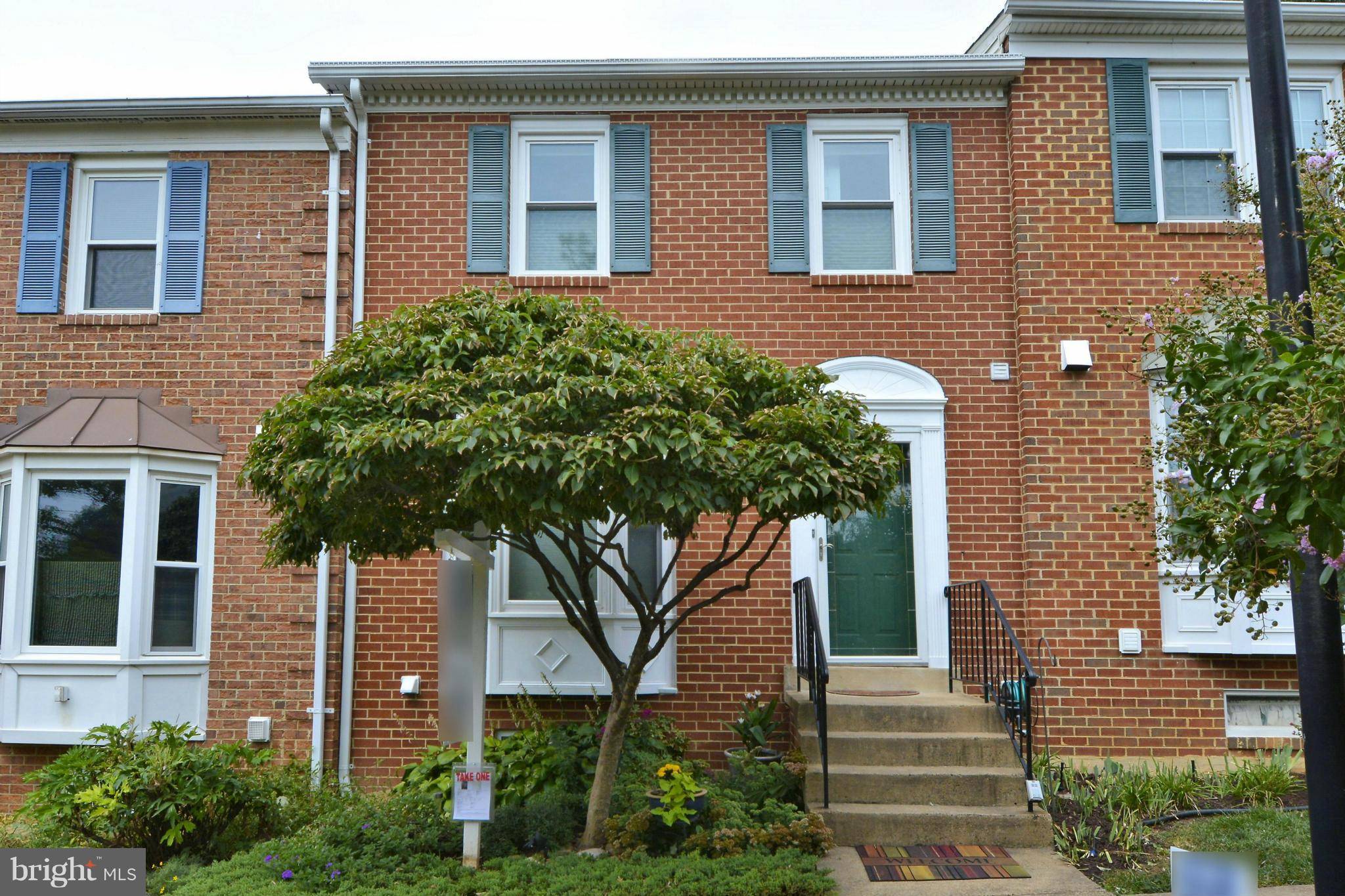 Arlington, VA 22204,3017 20TH CT S