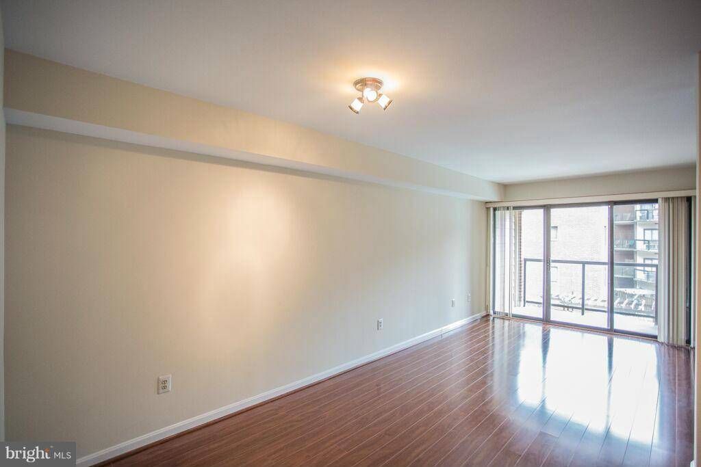 Arlington, VA 22201,1029 STUART ST N #315