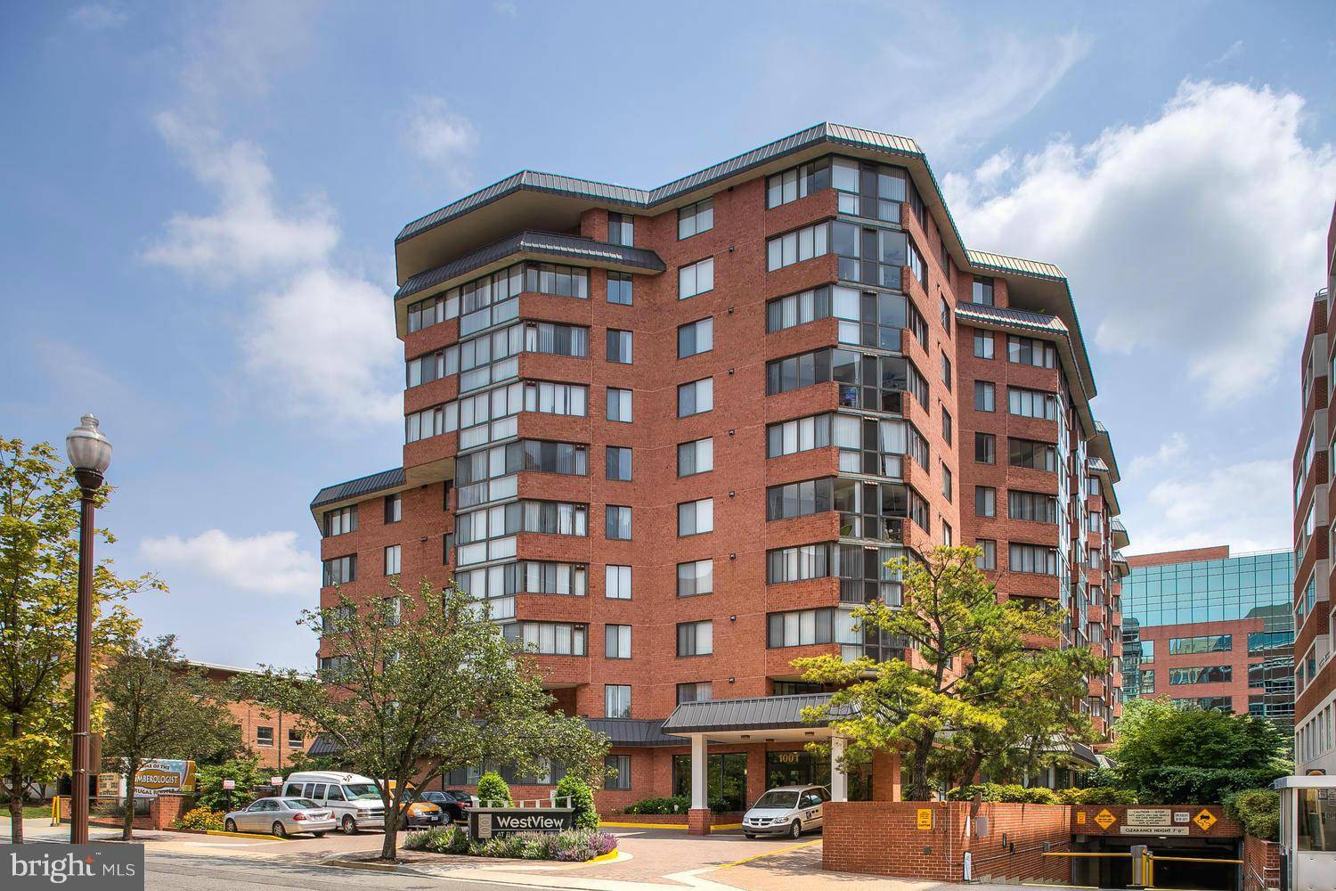 Arlington, VA 22201,1001 VERMONT ST #315