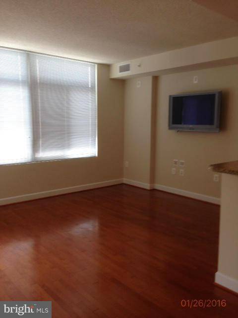 Arlington, VA 22202,3650 GLEBE RD #644