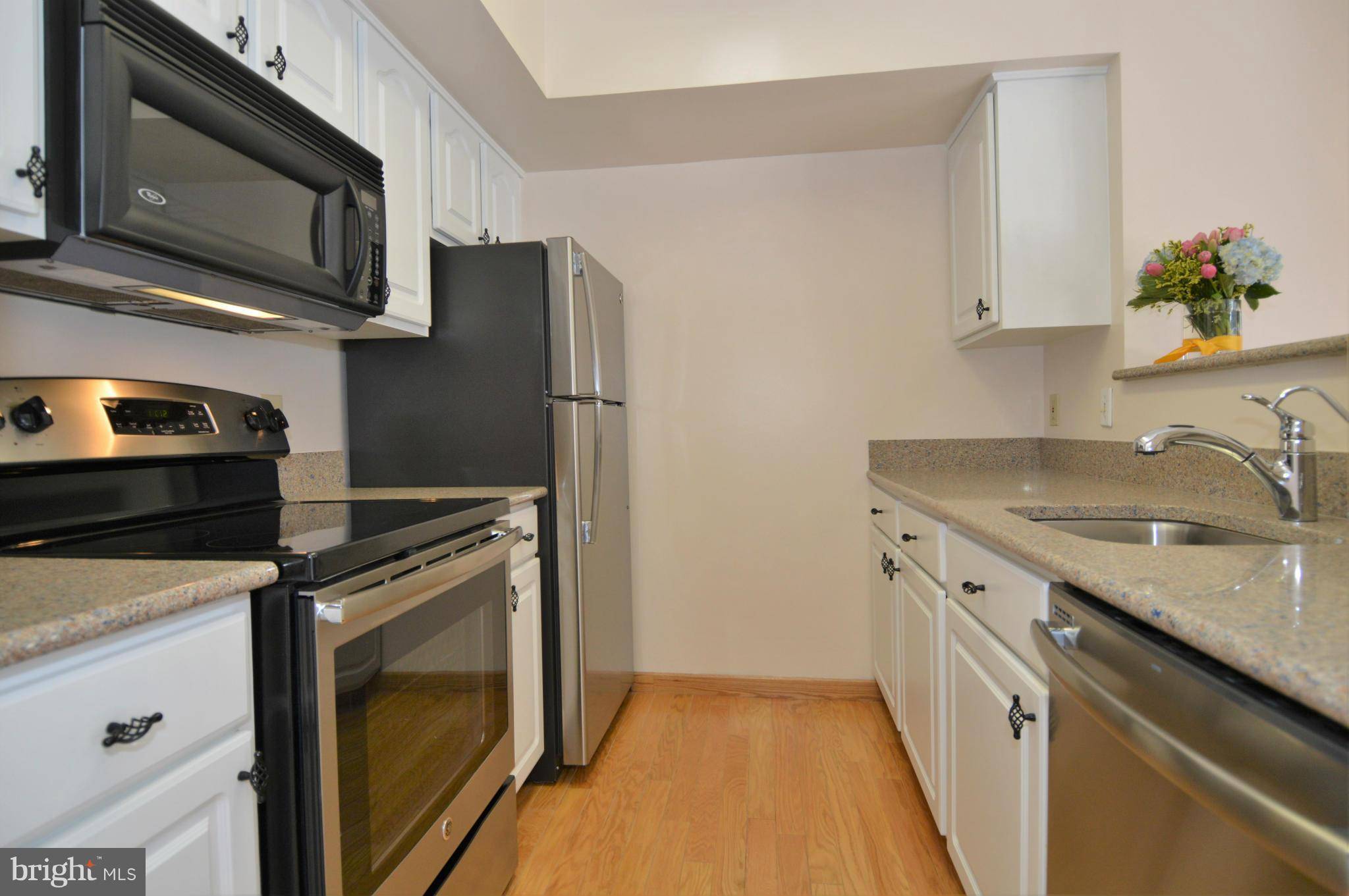 Arlington, VA 22201,1024 UTAH ST N #627