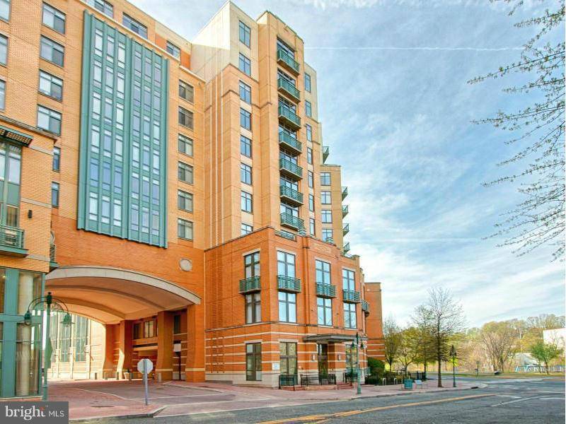 Arlington, VA 22206,2720 ARLINGTON MILL DR S #312