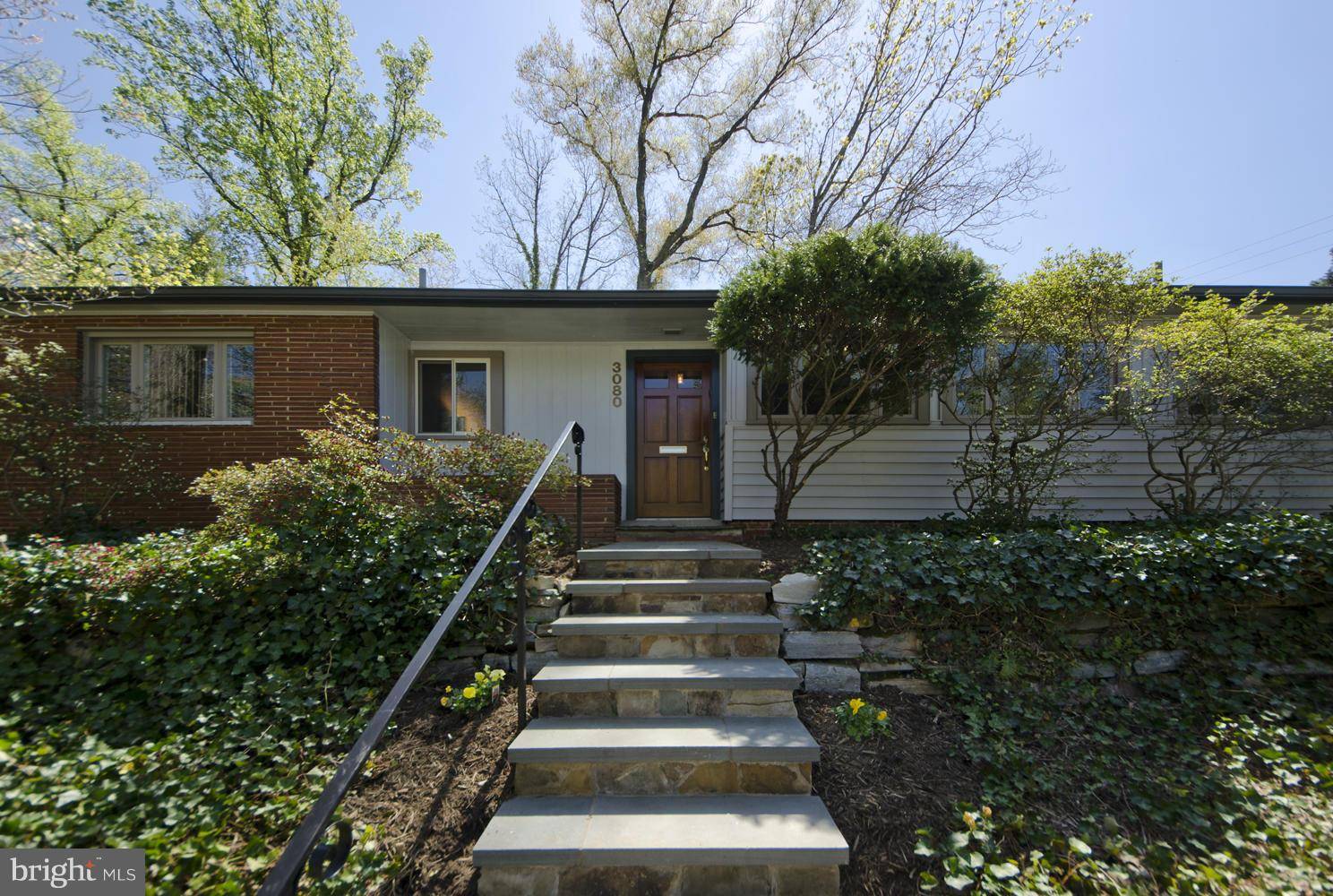 Arlington, VA 22207,3080 POLLARD ST