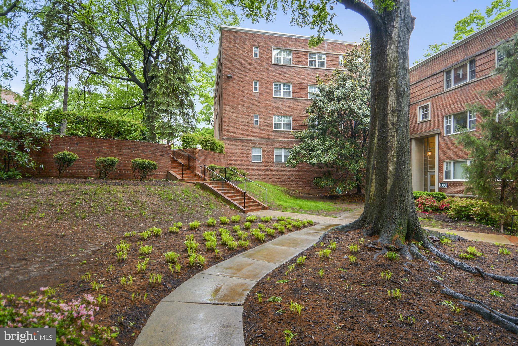 Arlington, VA 22209,1307 ODE ST N #415