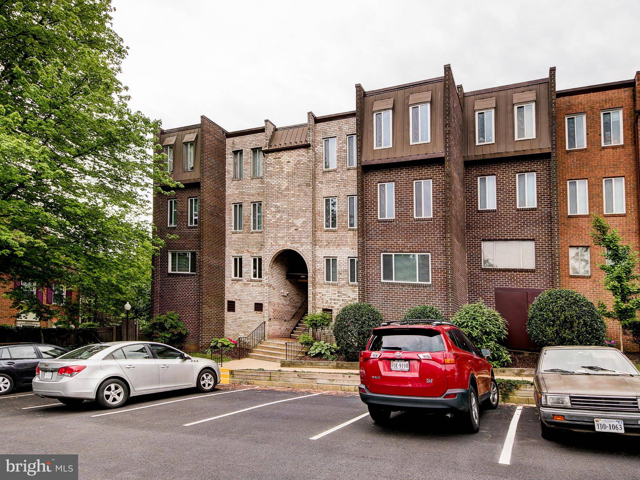 Arlington, VA 22204,5001 7TH RD S #102