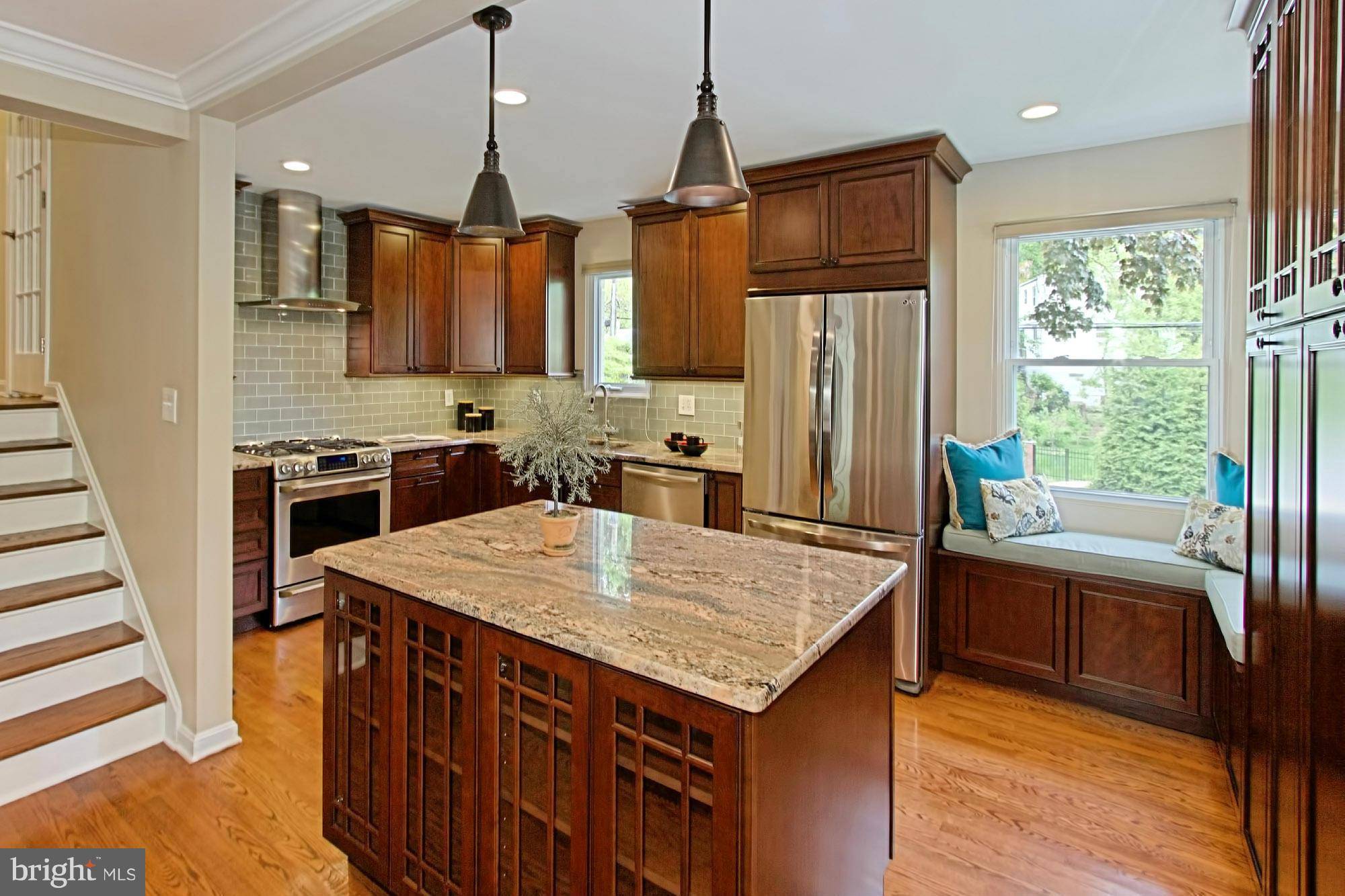 Arlington, VA 22207,3600 VACATION LN