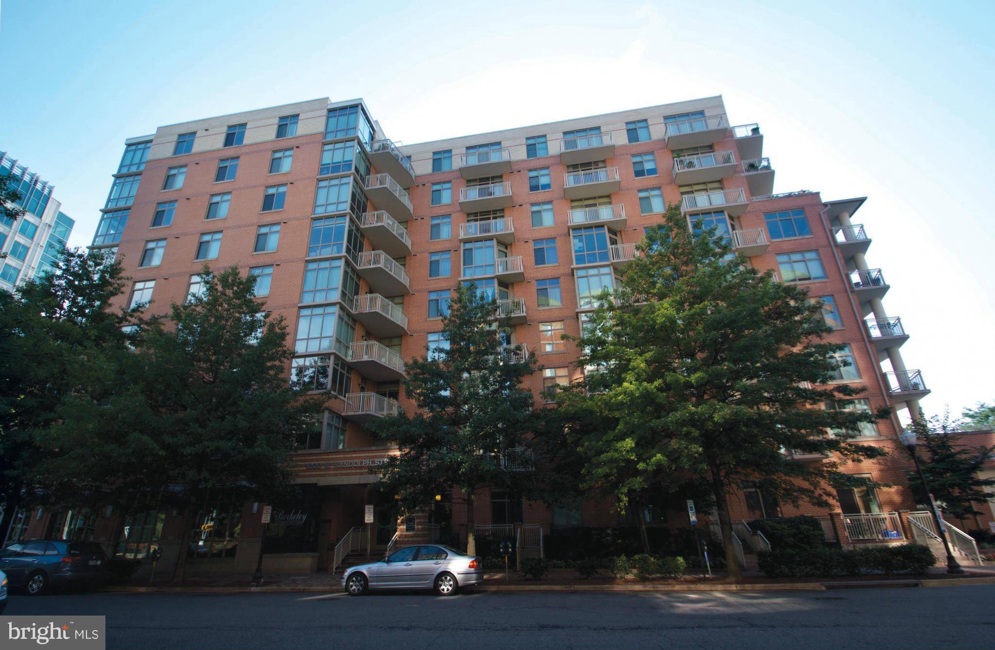 Arlington, VA 22201,1000 RANDOLPH ST #808