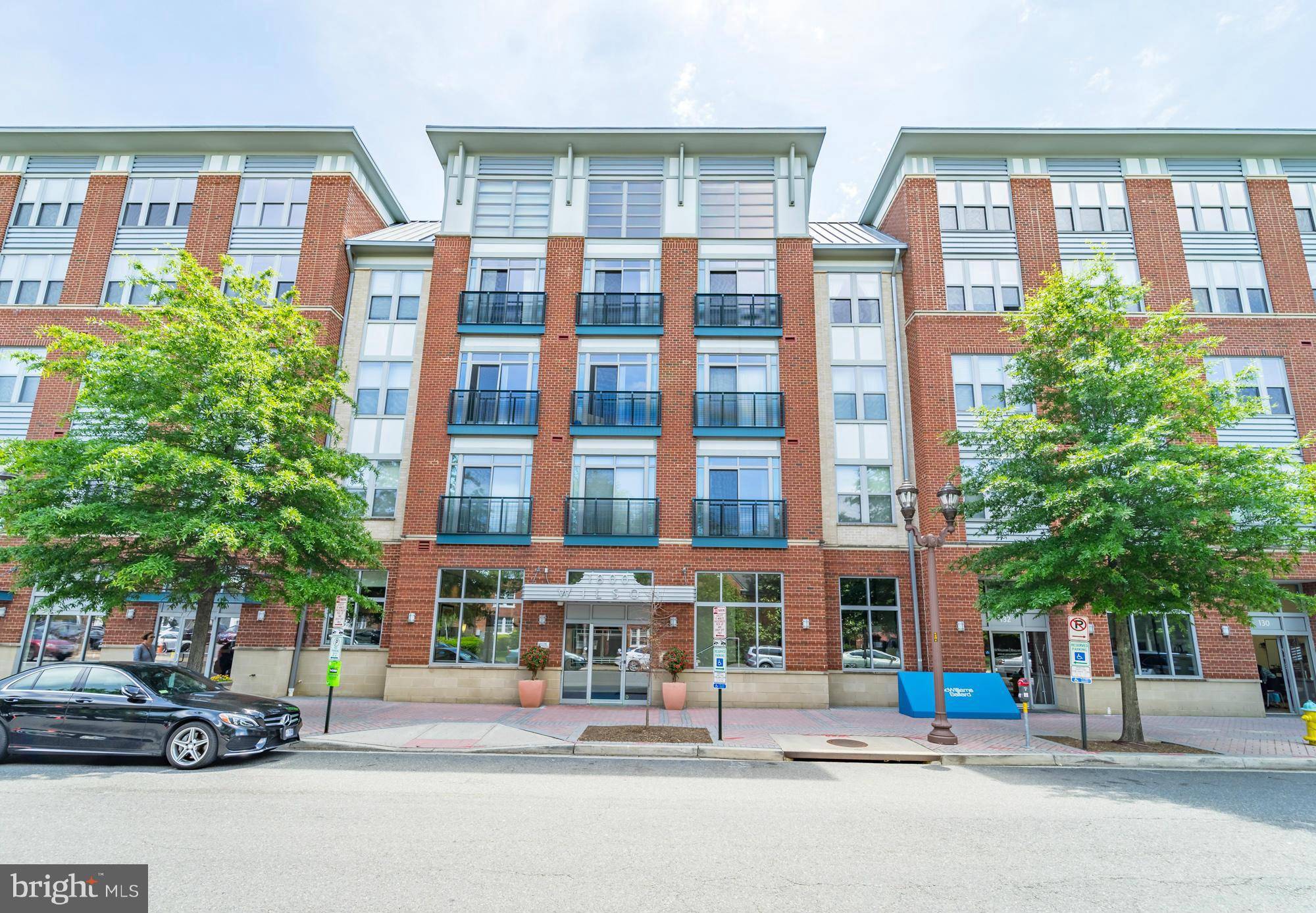 Arlington, VA 22201,1800 WILSON BLVD #435