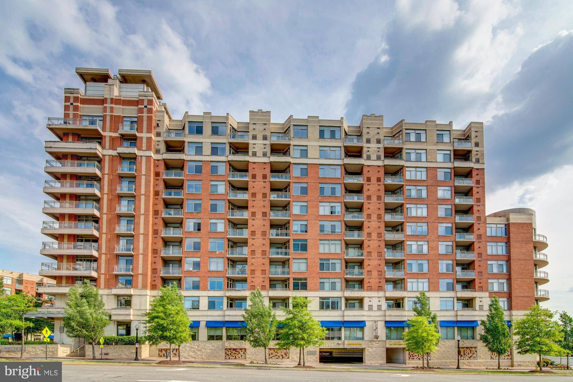 Arlington, VA 22202,3600 GLEBE RD #309W