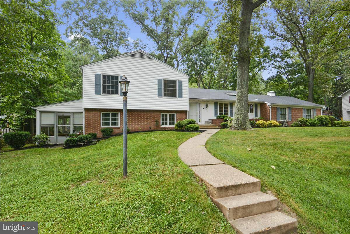 Severna Park, MD 21146,6 SAINT IVES DR