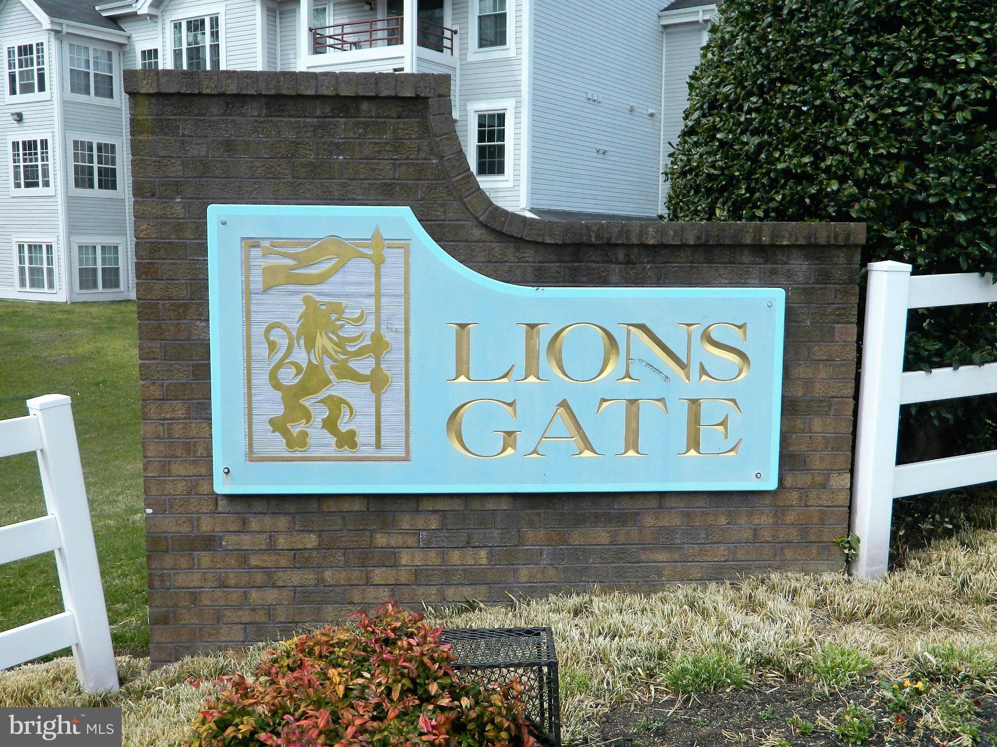 Odenton, MD 21113,705 LIONS GATE LN