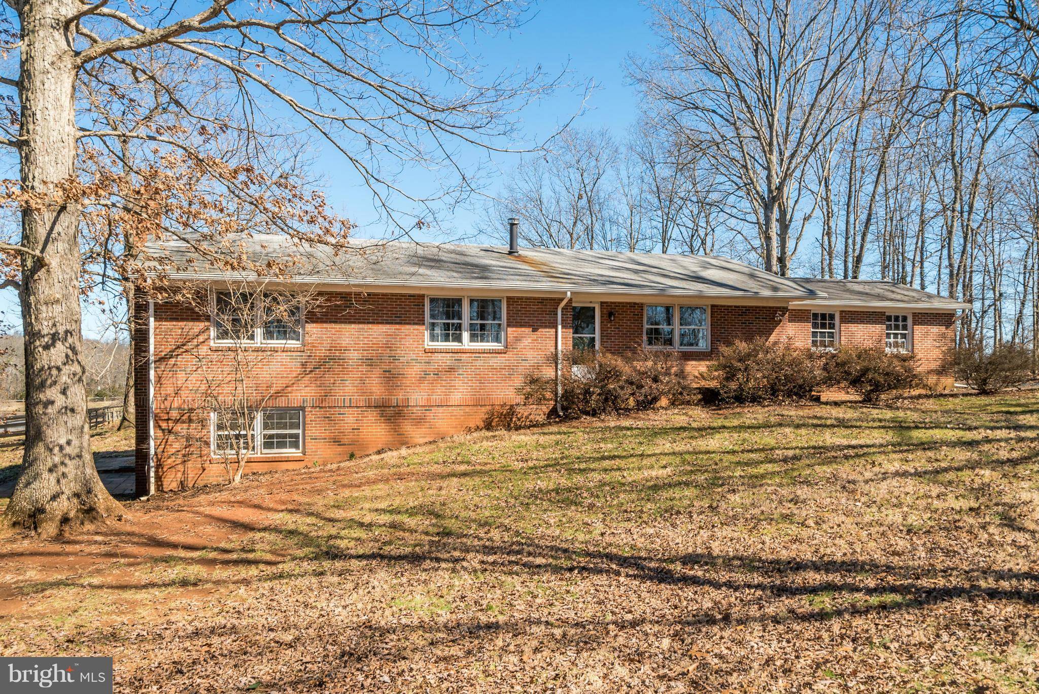 Midland, VA 22728,10285 OAKRIDGE LN