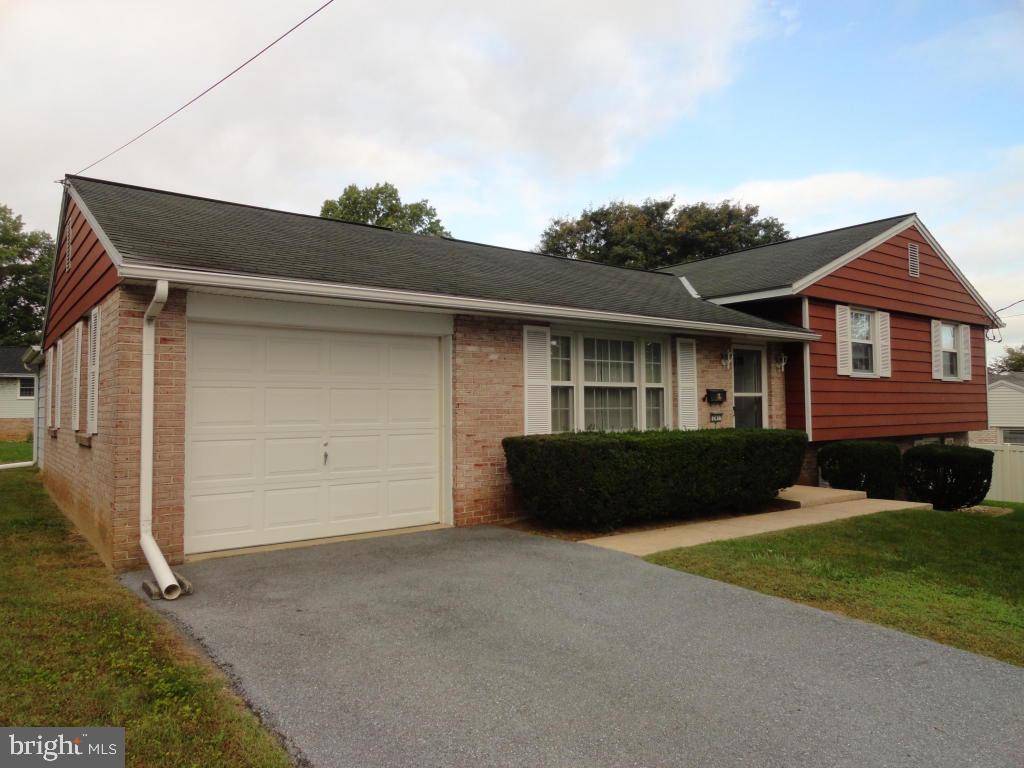 Strasburg, PA 17579,241 PLEASANT VIEW DR