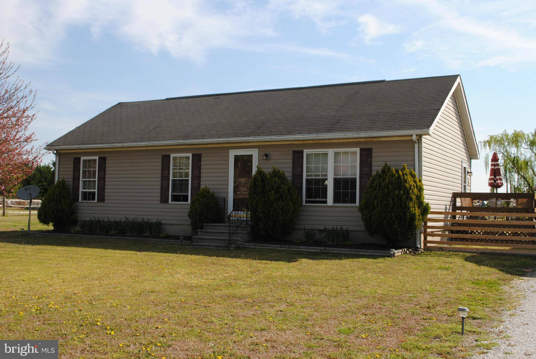 Hurlock, MD 21643,6927 BACKLANDING RD