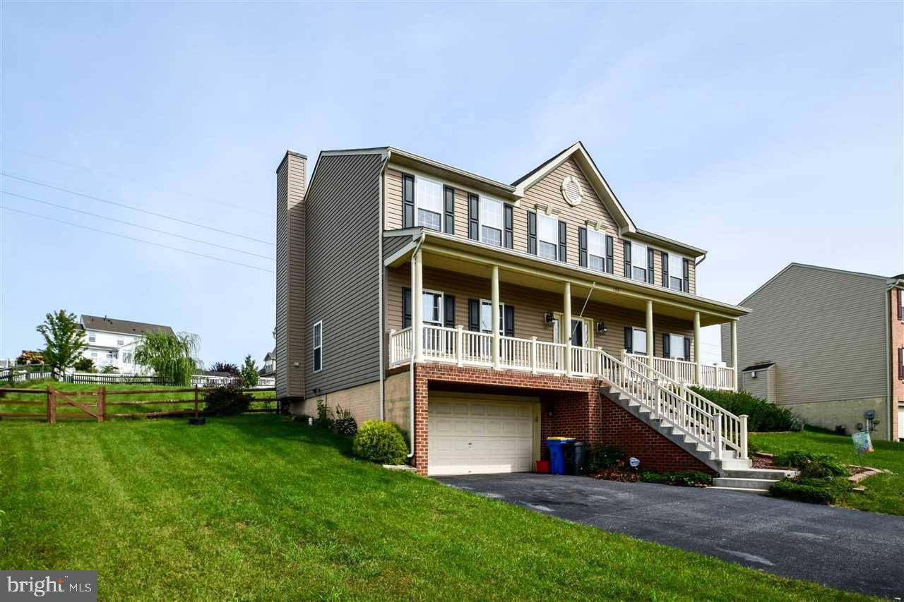 Spring Grove, PA 17362,125 LEAH LN