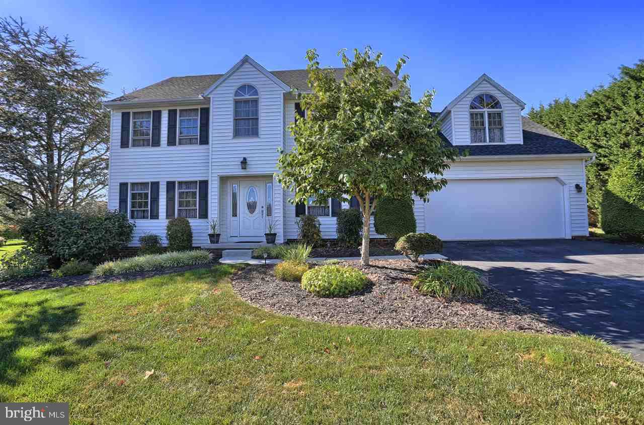 Spring Grove, PA 17362,504 HAMLET DR W