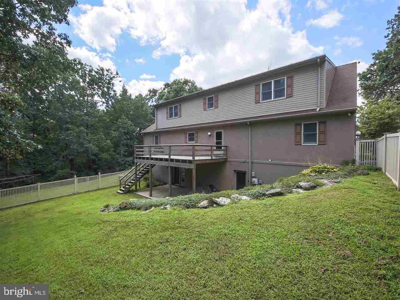 Felton, PA 17322,10045 PARK VIEW DR