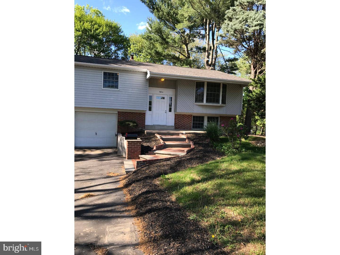 Yardley, PA 19067,15 RAAB DR