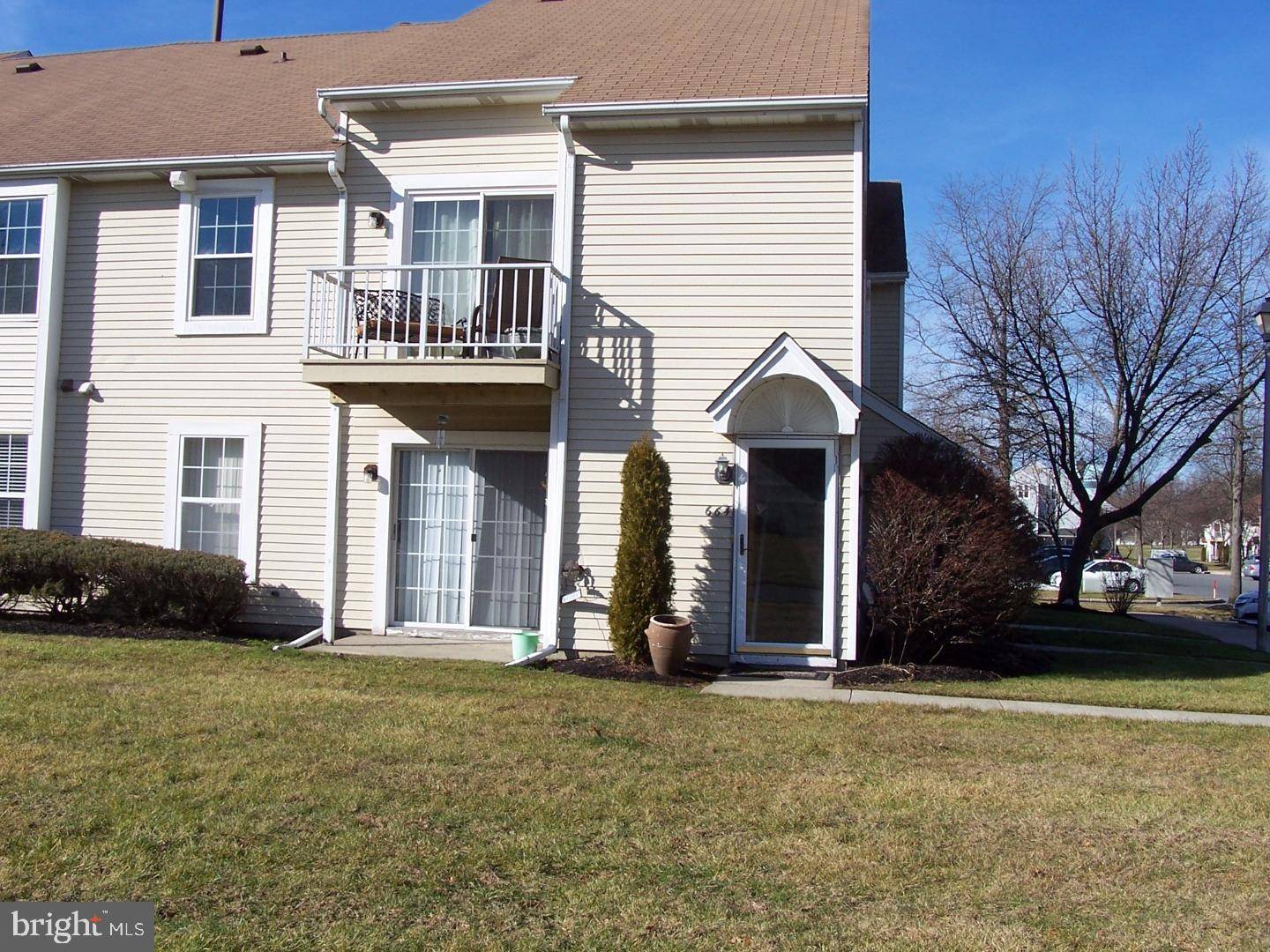 Sewell, NJ 08080,664 YORKSHIRE CT