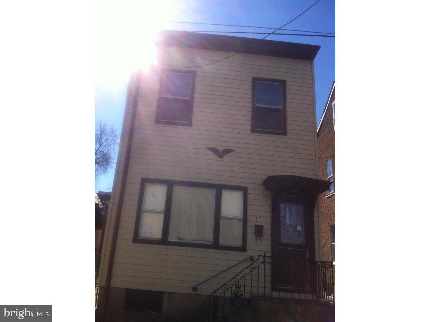 Trenton, NJ 08610,13 HOWELL ST