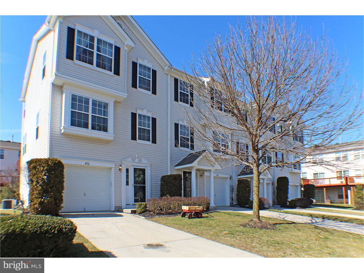 Delran, NJ 08075,472 DORCHESTER DR