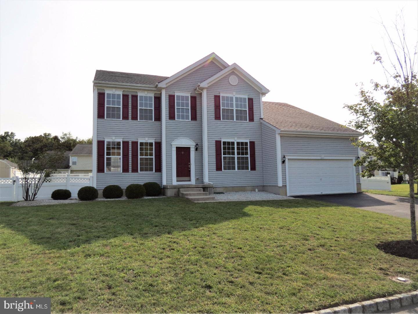 Pemberton Twp, NJ 08068,17 HARVEST LN