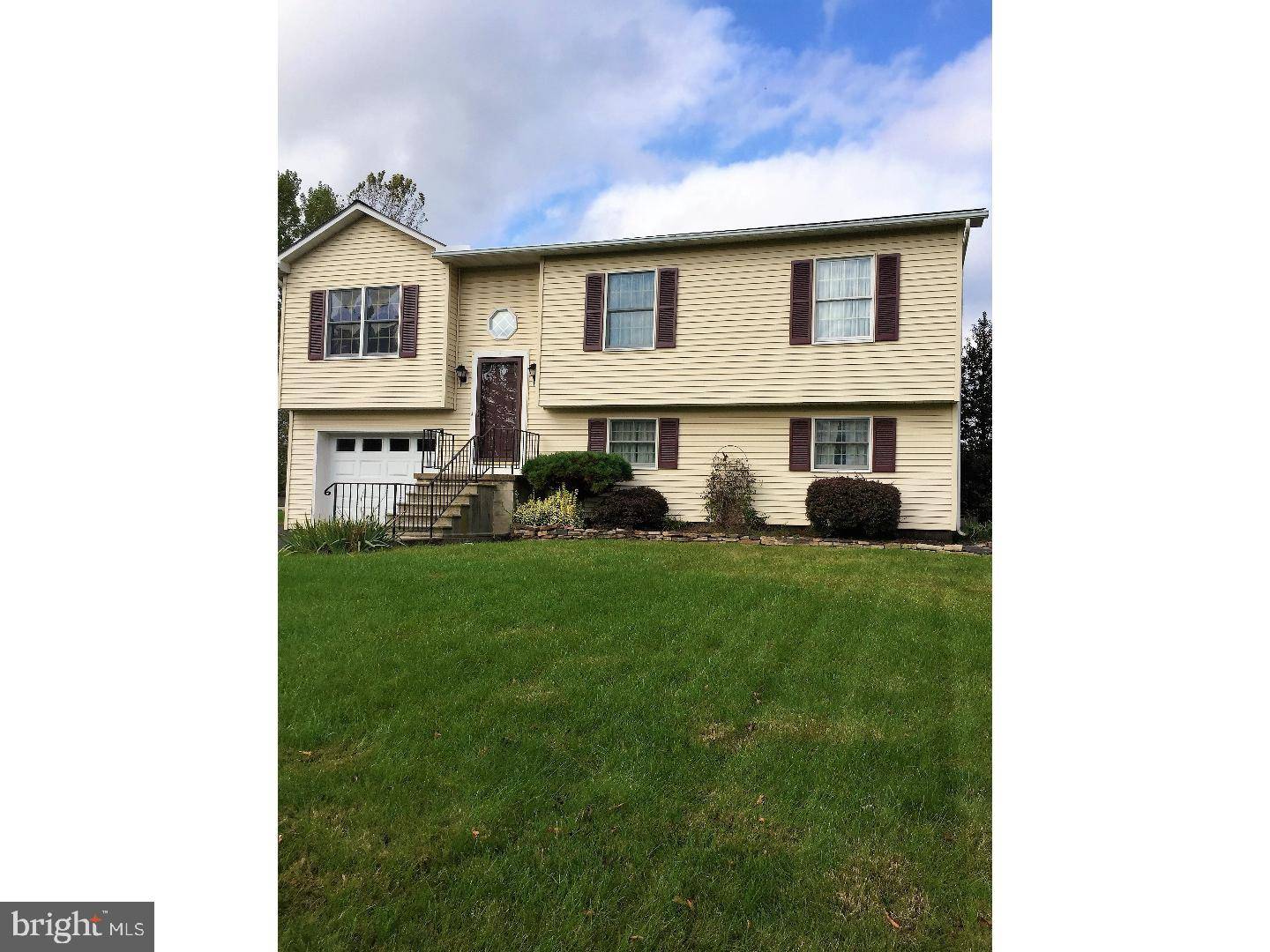 Schuylkill Haven, PA 17972,1438 WYNONAH DR