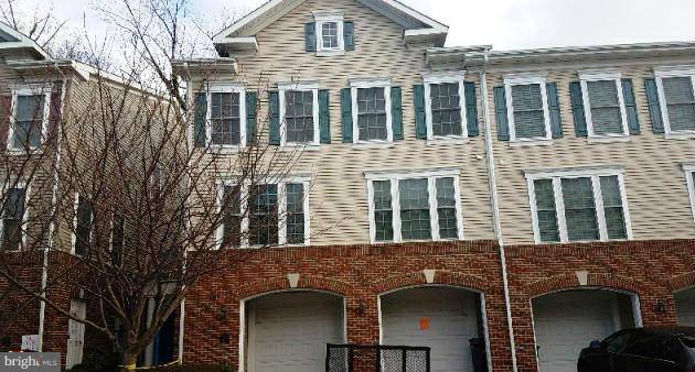 Alexandria, VA 22306,7125 MASON GROVE CT #10