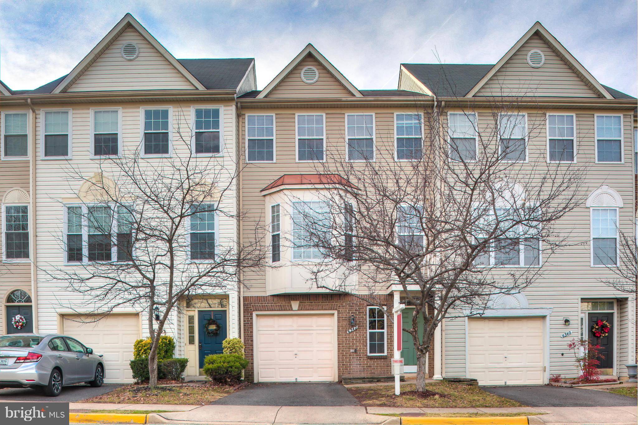 Centreville, VA 20121,6342 JAMES HARRIS WAY