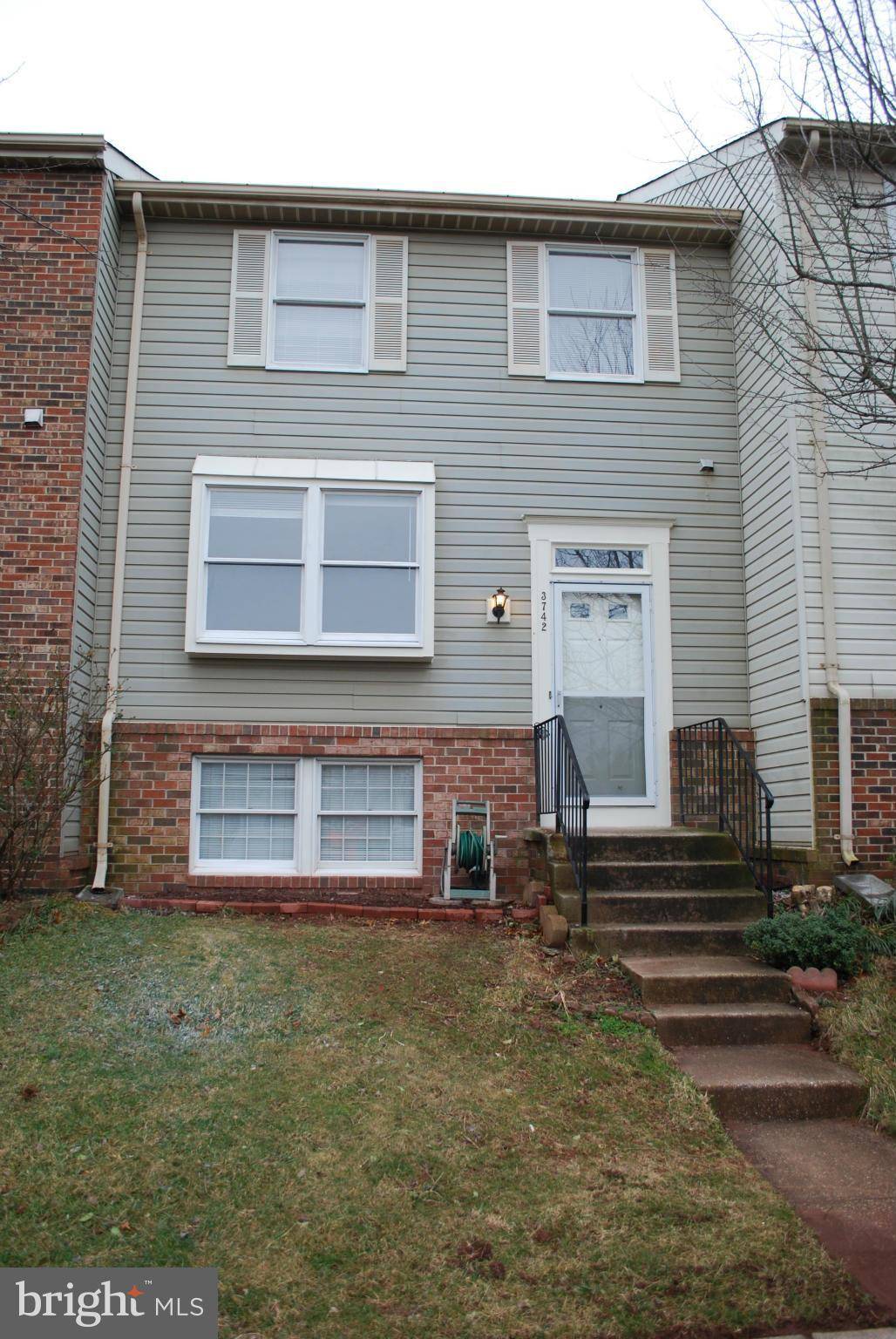 Fairfax, VA 22033,3742 KEEFER CT