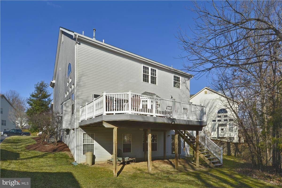 Centreville, VA 20121,6414 EMERALD GREEN CT