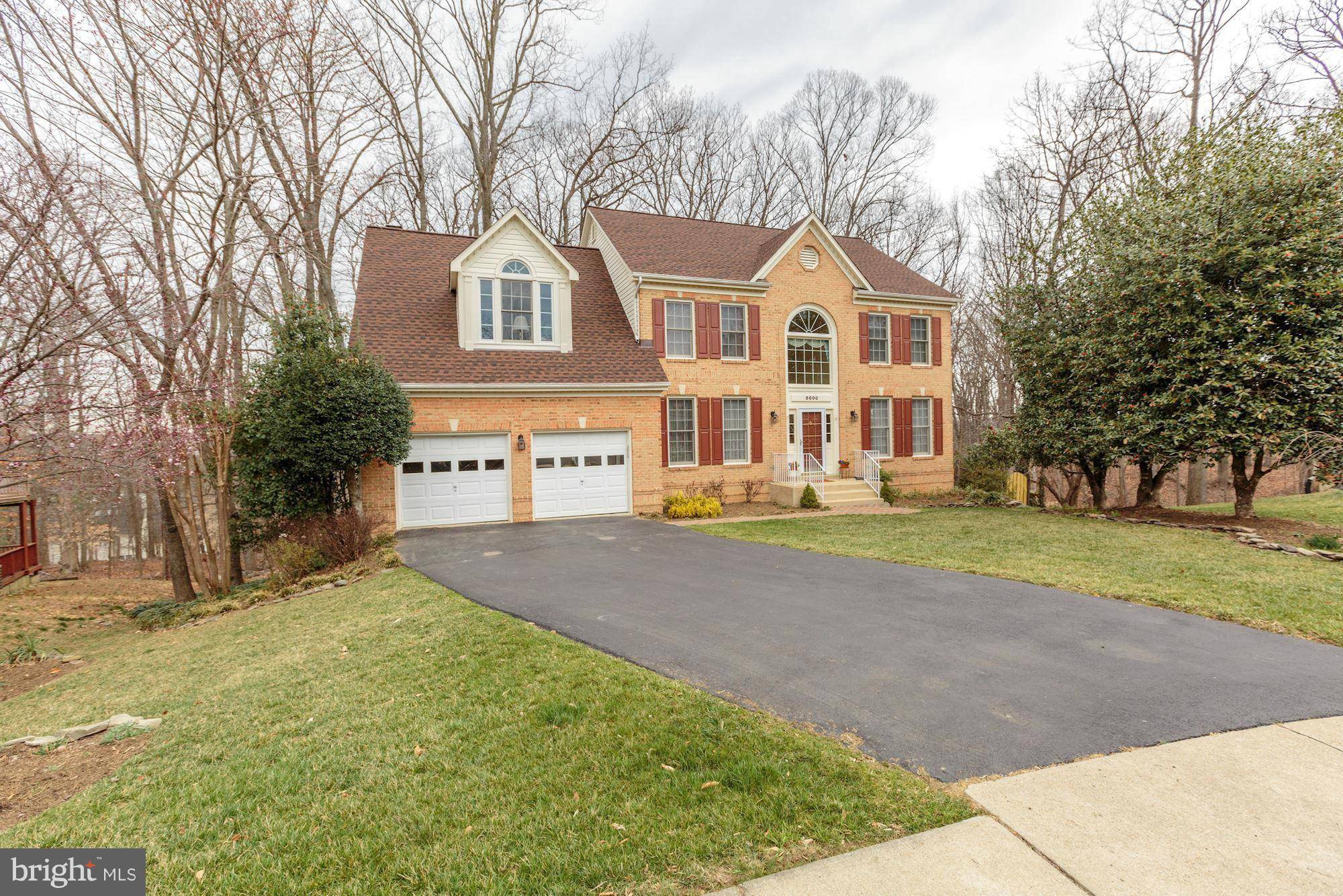 Alexandria, VA 22310,5600 UPLAND WOODS DR