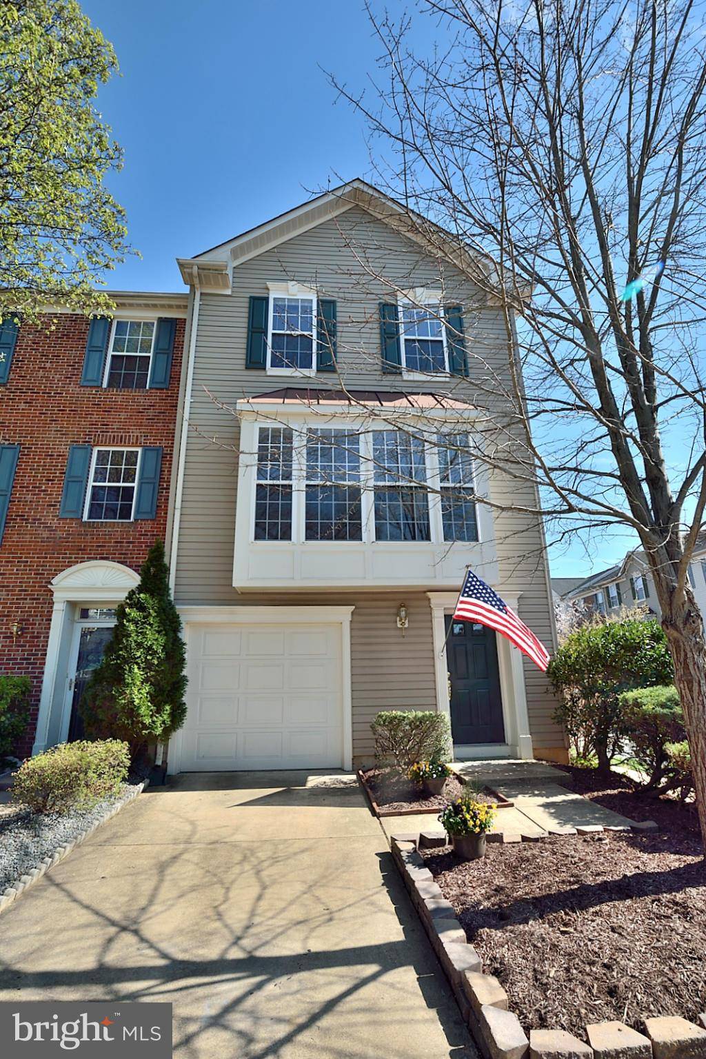 Alexandria, VA 22309,8253 LAMBERTS LN