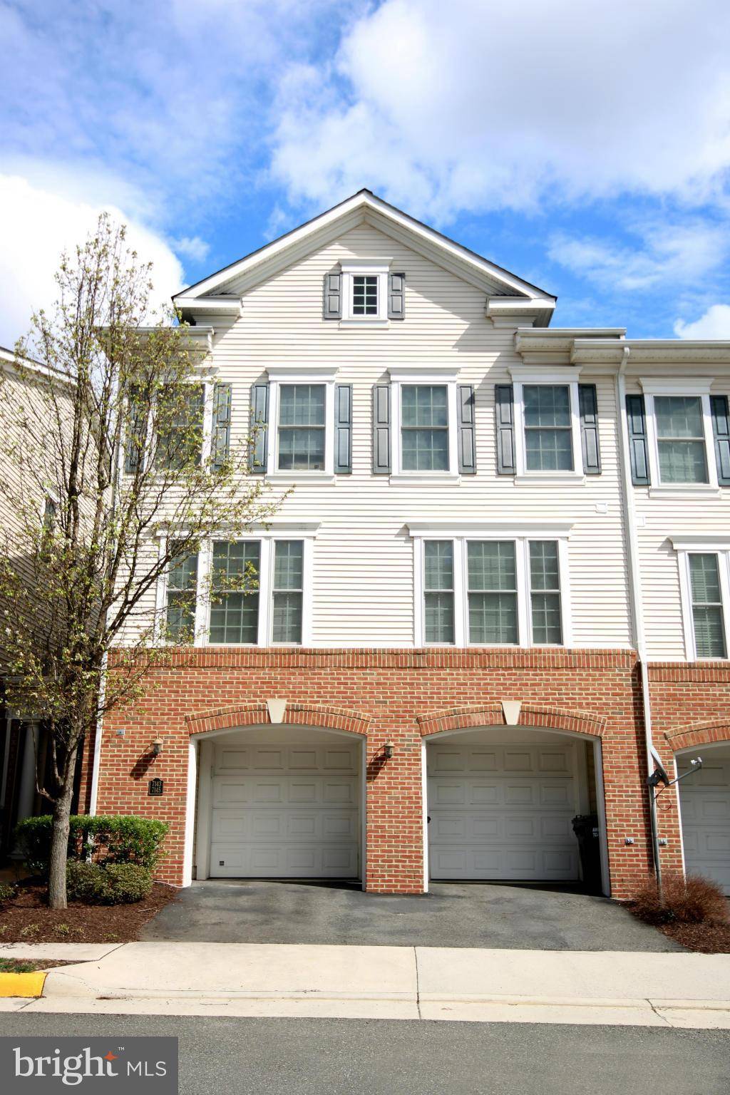 Alexandria, VA 22306,7145 HUNTLEY CREEK PL #60