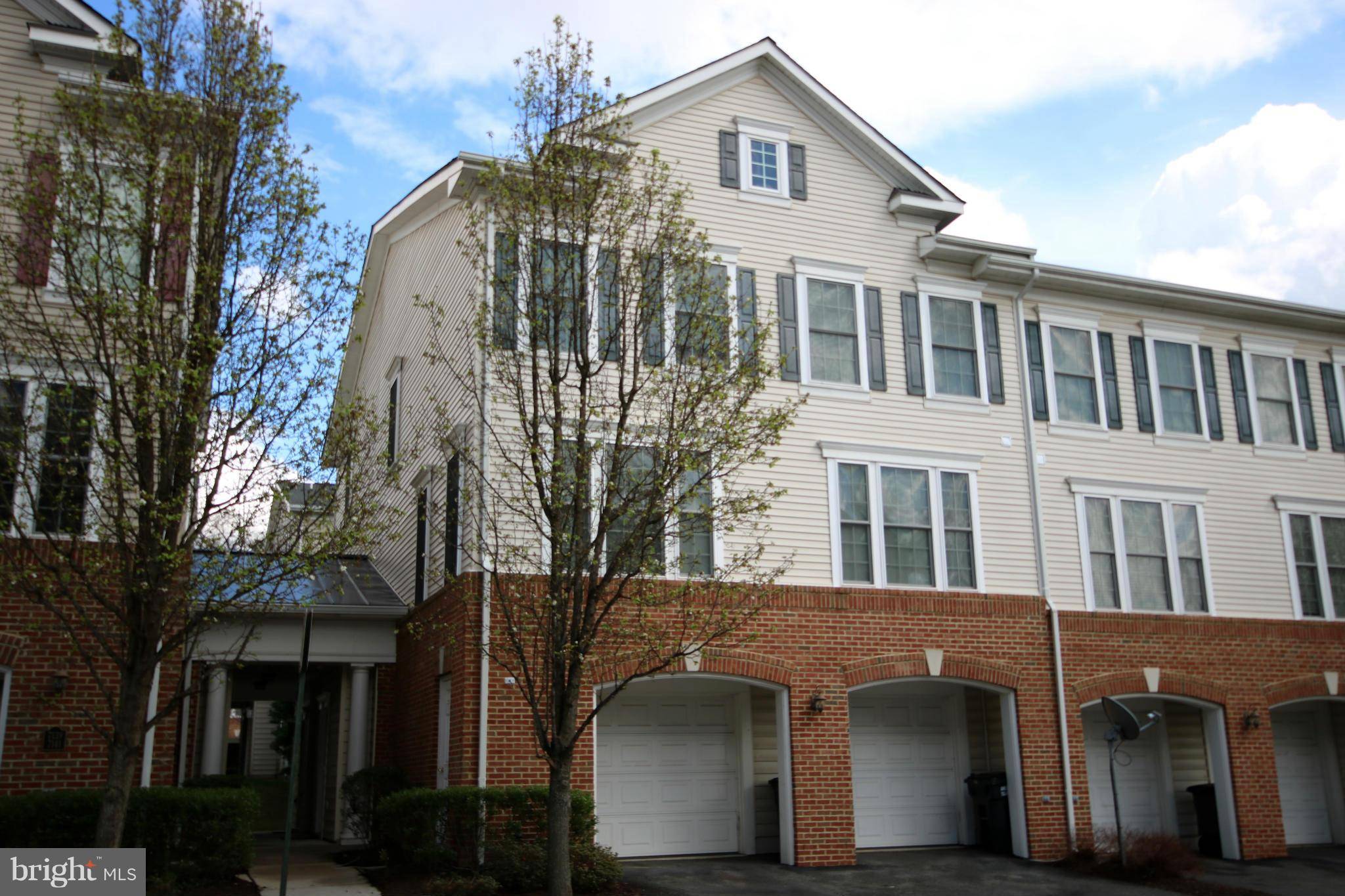 Alexandria, VA 22306,7145 HUNTLEY CREEK PL #60