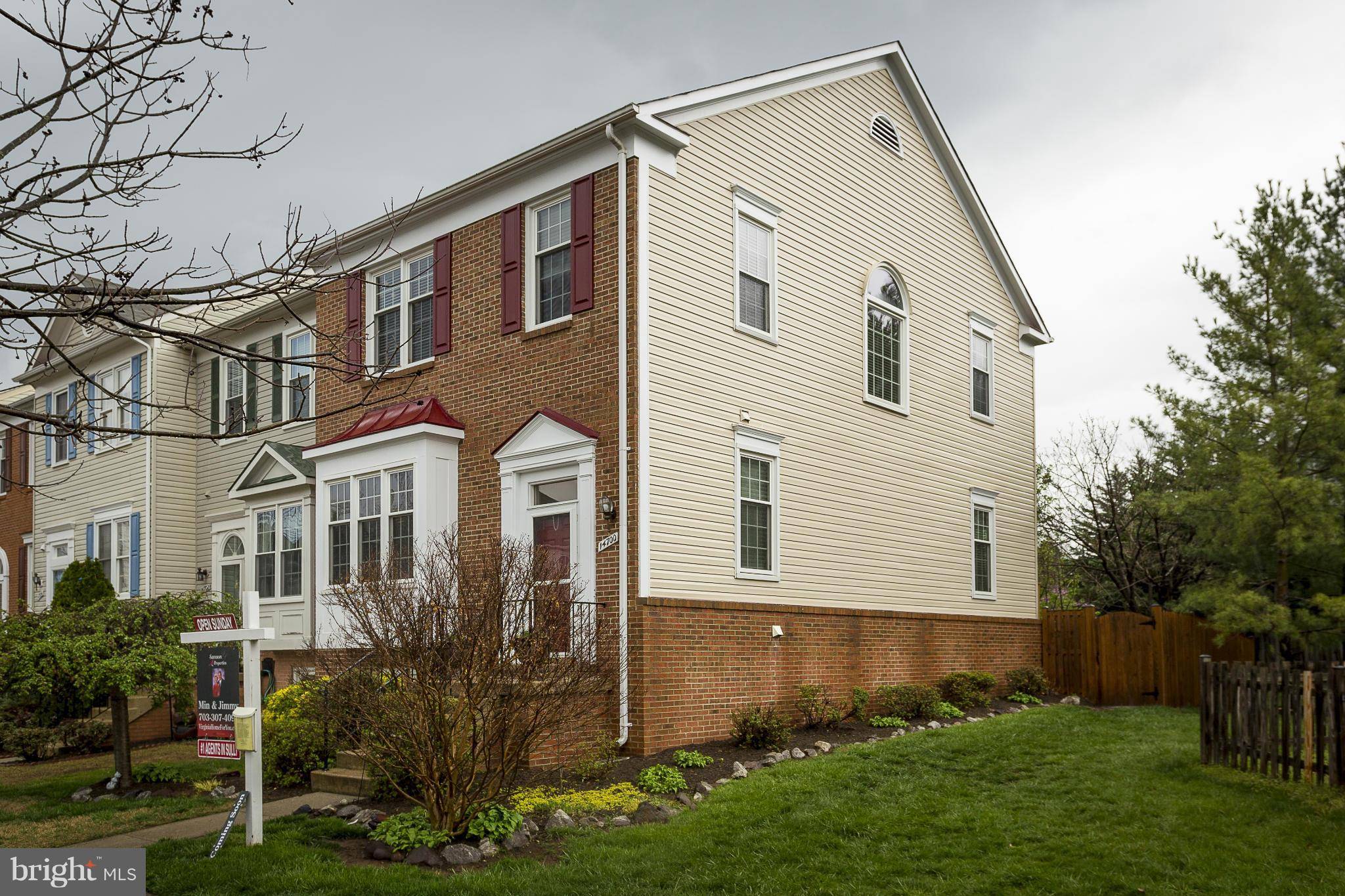 Centreville, VA 20120,14700 GROBIE POND LN