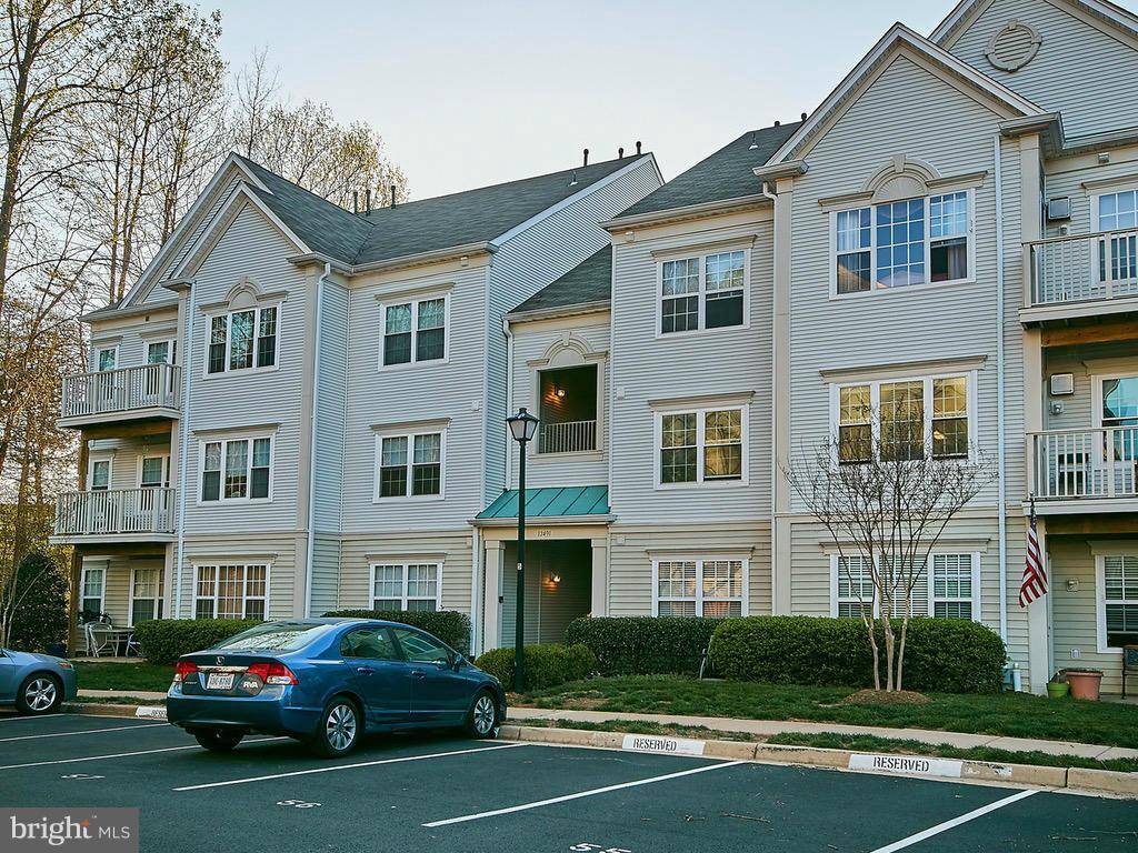 Fairfax, VA 22033,12491 HAYES CT #302