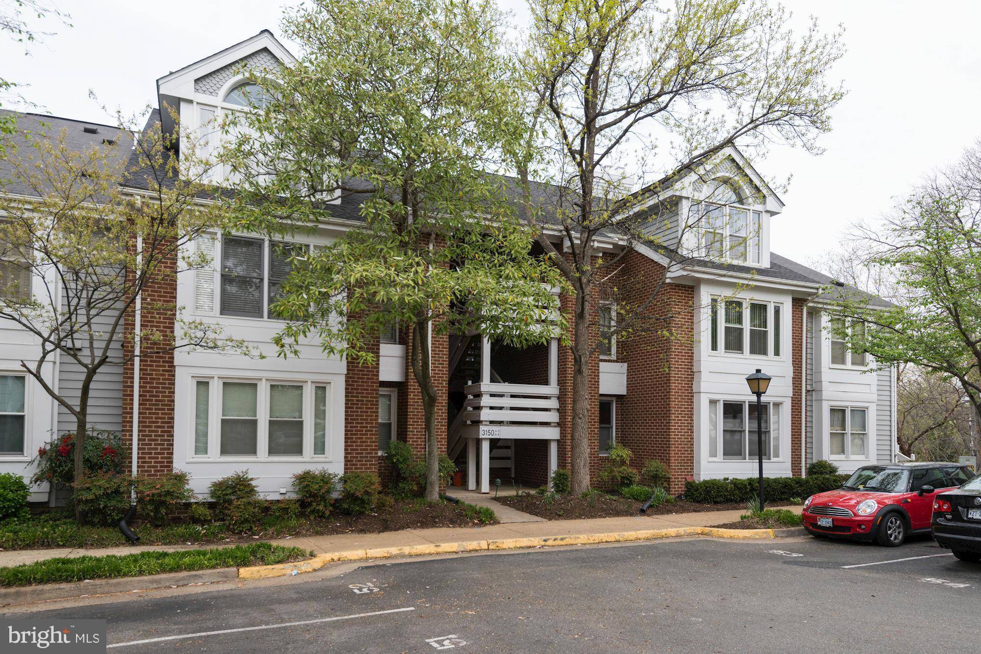 Falls Church, VA 22042,3150-H COVEWOOD CT #H