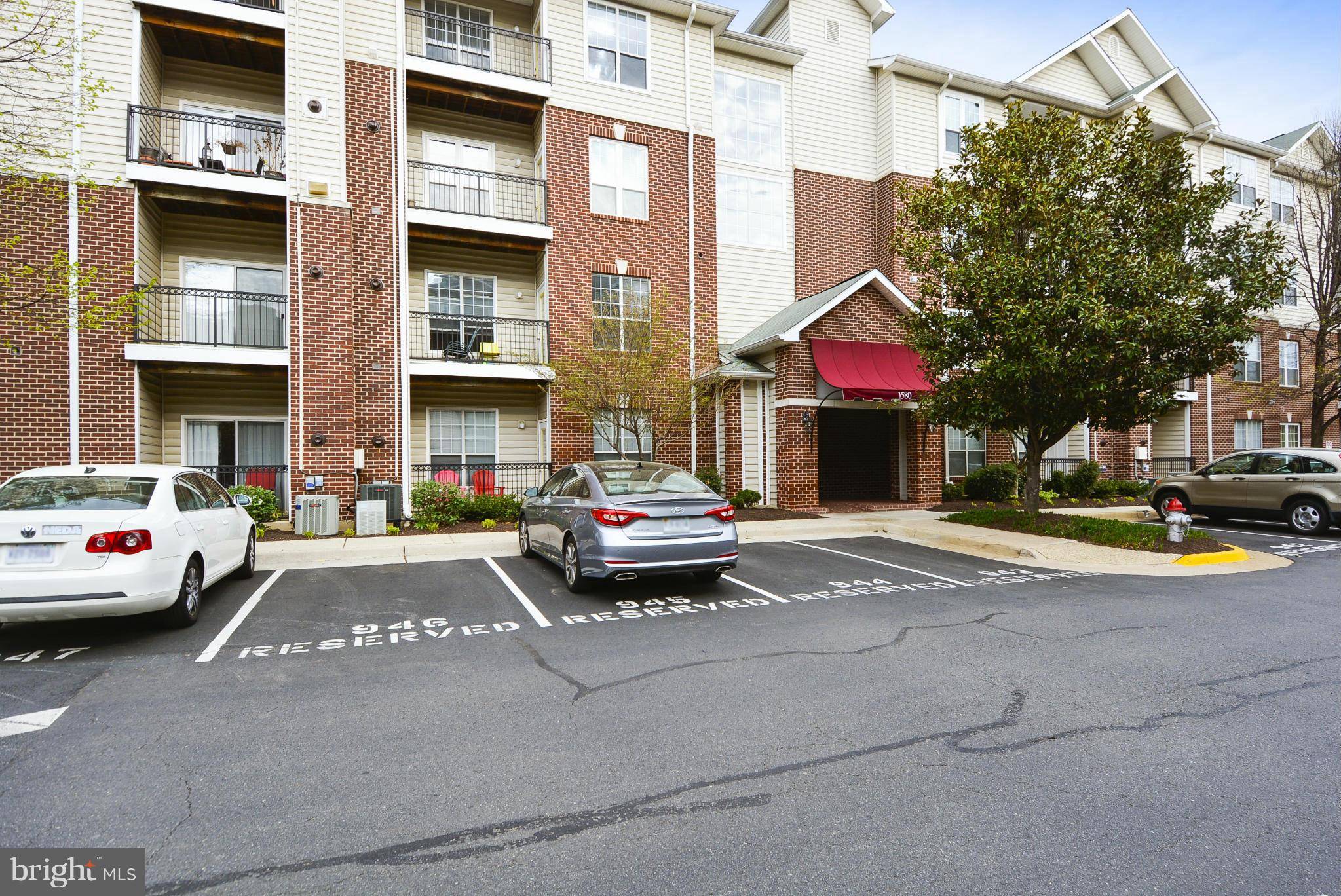 Mclean, VA 22102,1580 SPRING GATE DR #4308